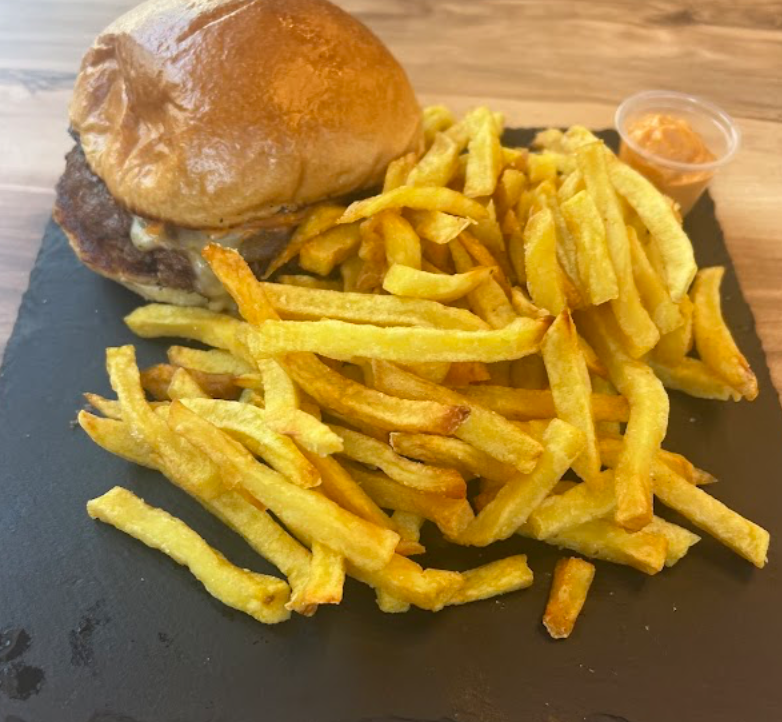 Burger et frites maison